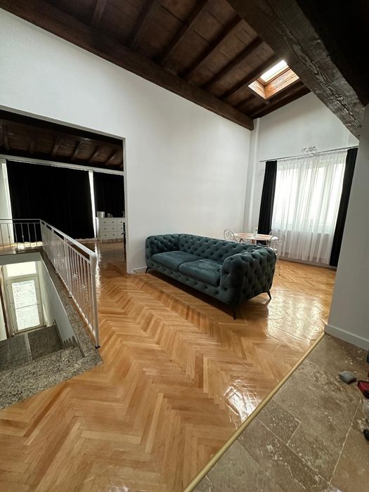 Apartament de închiriat