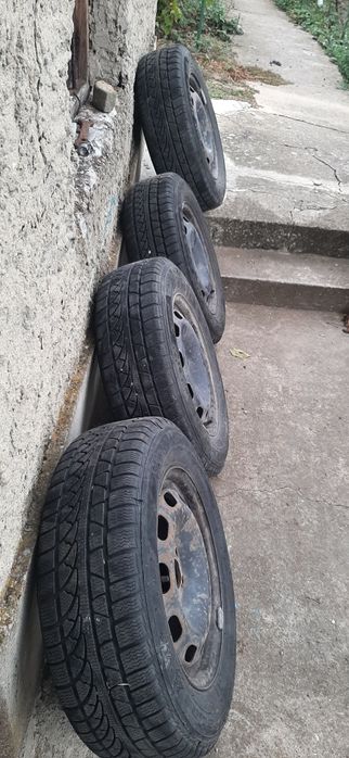 Гуми с Джани 5х100 195/65 15