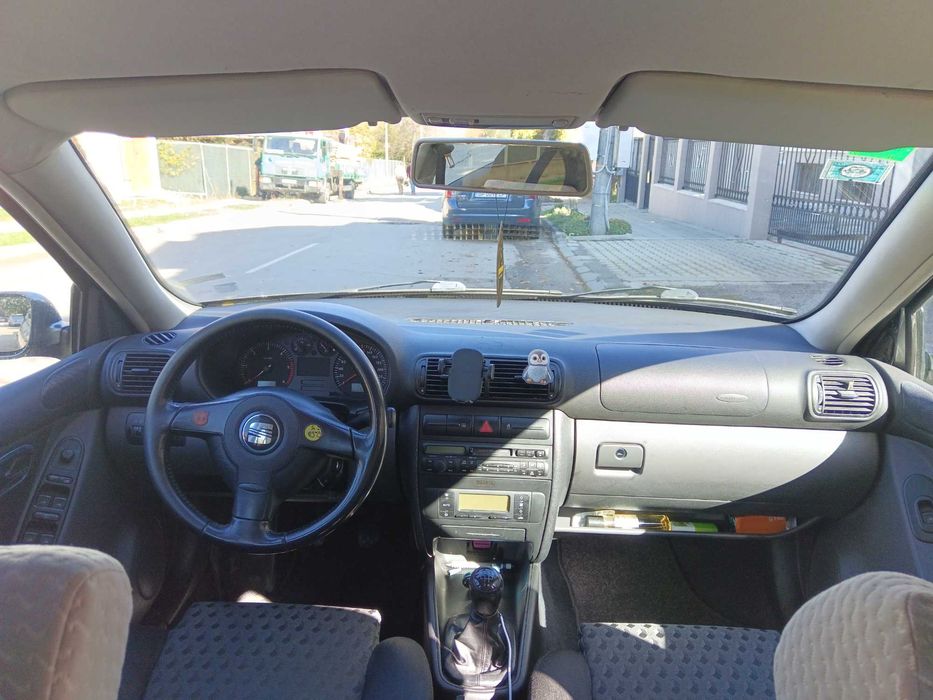 SEAT Leon 1.9 TDI 110 к.с. – 2001 г., добро състояние