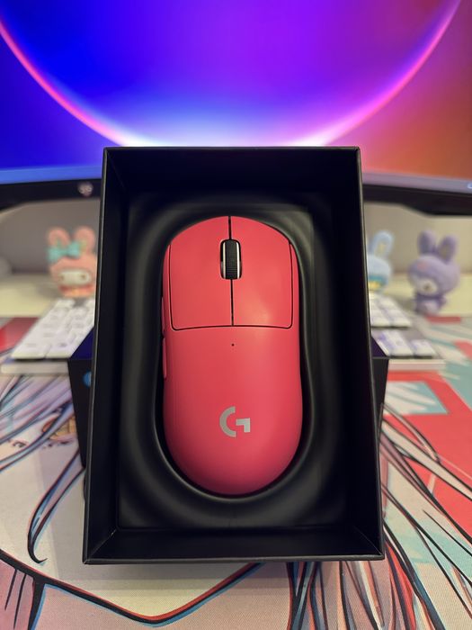 Продам почти новую игровую мышь Logitech Pro Superlight