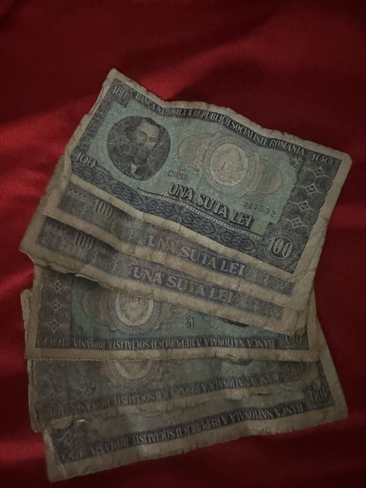 Bani vechi din anul 1966, pret buc 150