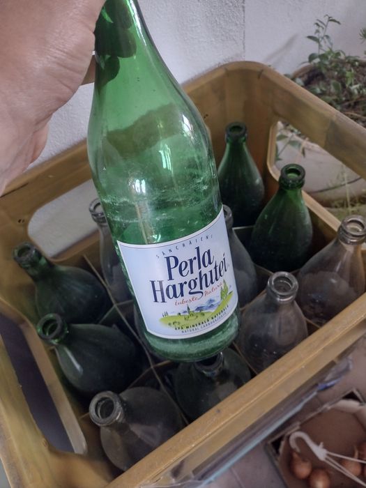 Navetă apă minerală