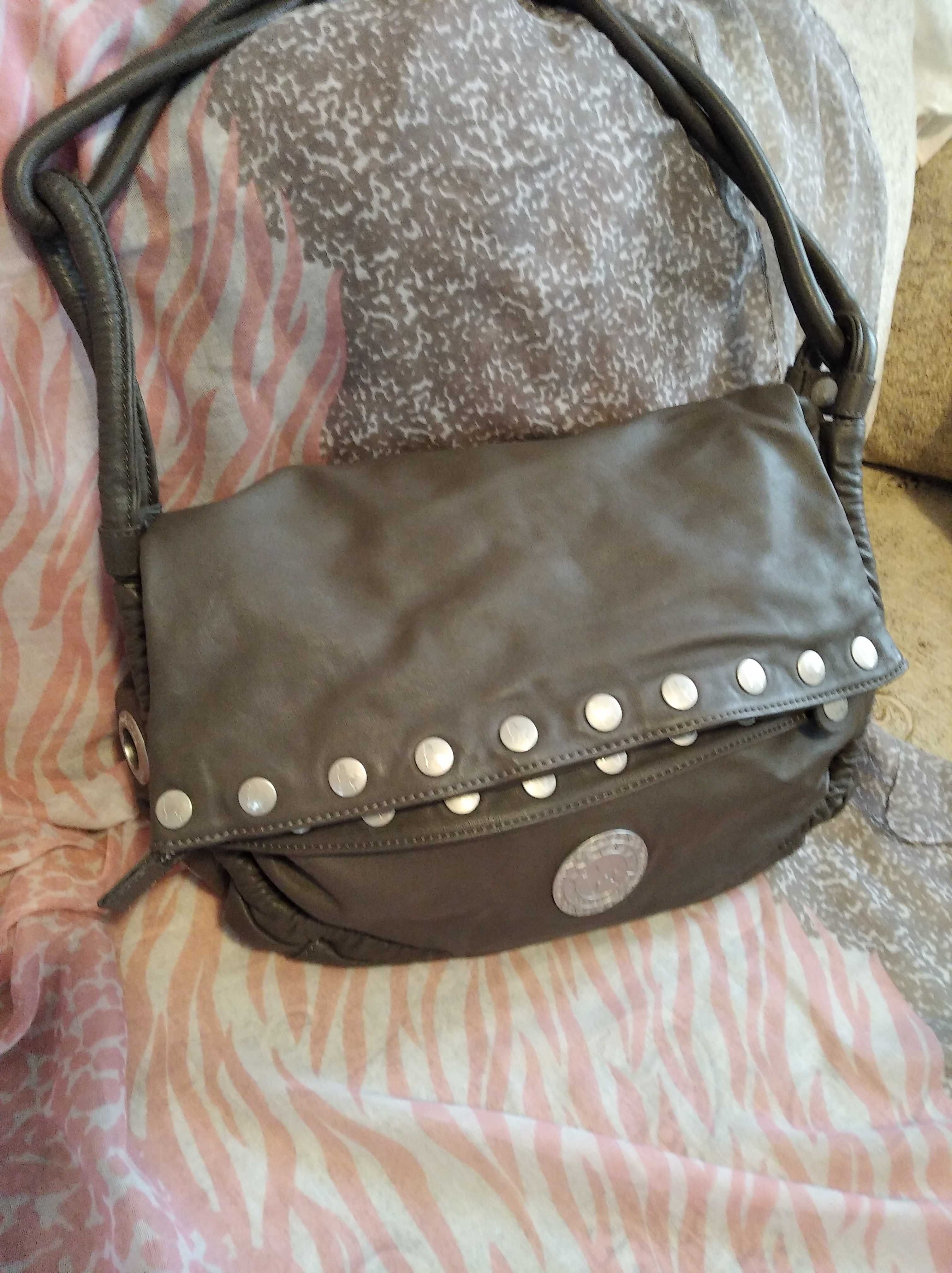 Дамски чанти Poodlebag, Carpisa, Herve Leger