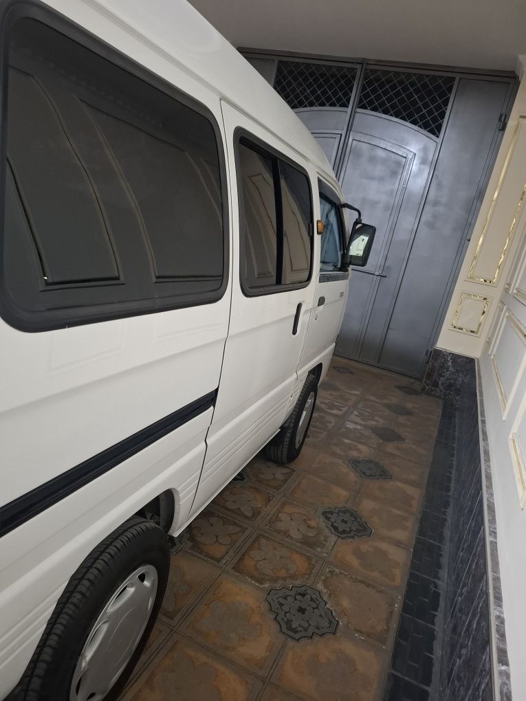 Chevrolet DAMAS сотилади
