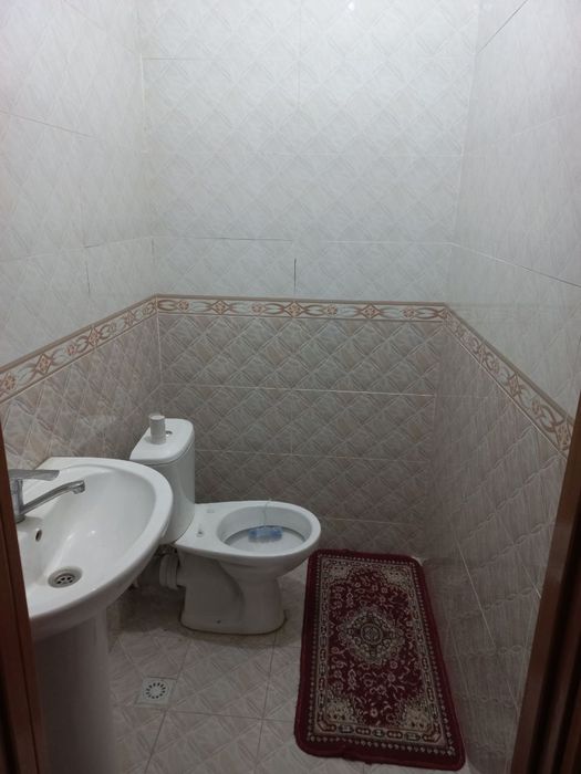 Аренда Корасу 2 4хона 400 долл оилага йоки йигитларга