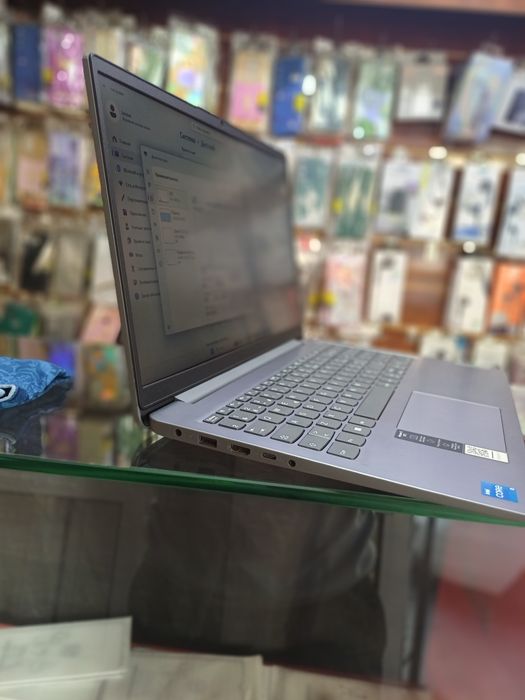 Lenovo  yangiday xolatda