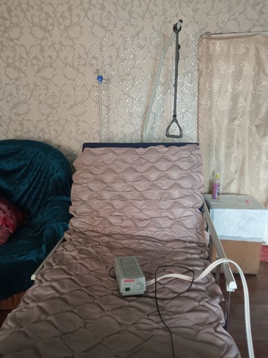 Кровать медицинская бу в хорошем состоянии