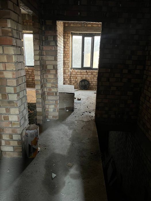 Келес кировда 3 хонали квартира сотилади keles kirov kvartira