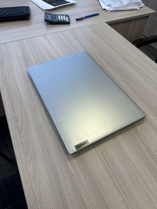 Ноутбук Lenovo idea pad 3, 2023 года.