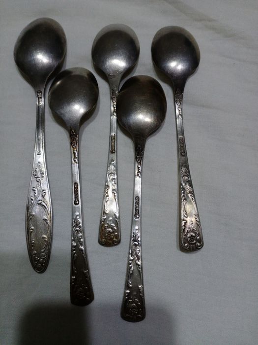 Чайники и ложки мельхиоровые,алюминиевый и нержавеющий чайники