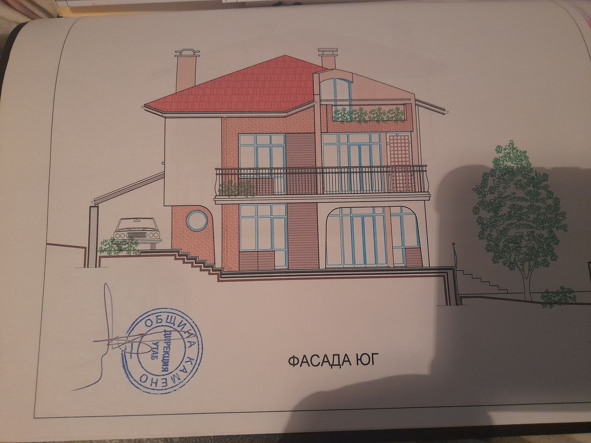 Одобрен проект за  триетажна къща