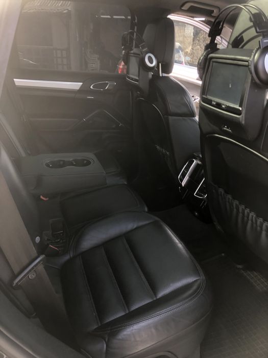 Porsche Cayenne Turbo 4.8i/500cp