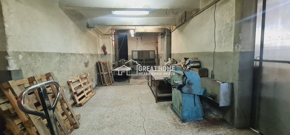 Продава се Промишлена сграда в Търговище, Промишлена зона - 3000 кв.м за 340 €/кв.м - Снимка #6