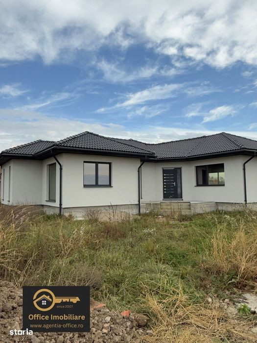 Sat Sasar casa pe parter cu 760mp teren