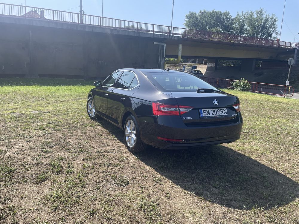 Skoda Superb 2.0 TDI DSG 4x4 190 CP Propietar