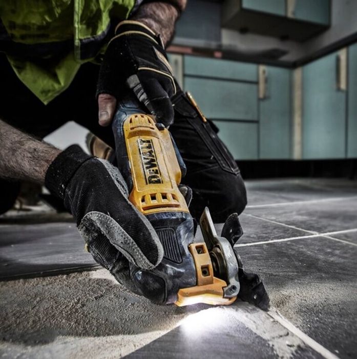 Акумулаторен Мултитул / Осцилатор DeWALT DCS355N 18V XR