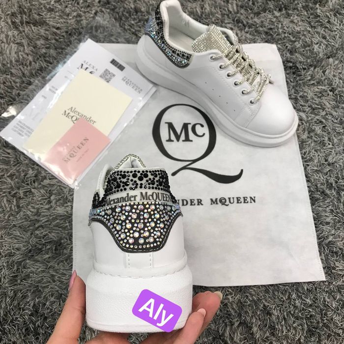 Adidași damă și barbati