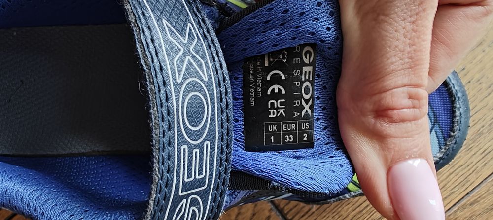 Маратонки NIKE и GEOX