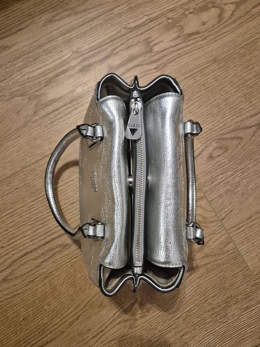 Geantă Guess originală