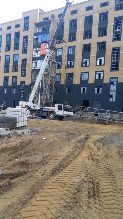 Сдам автокран в аренду 25тонн