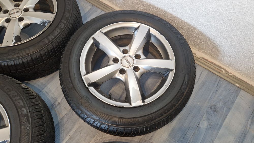 Jante Dezent 205 60 R16cu cauciucuri iarna Semperit