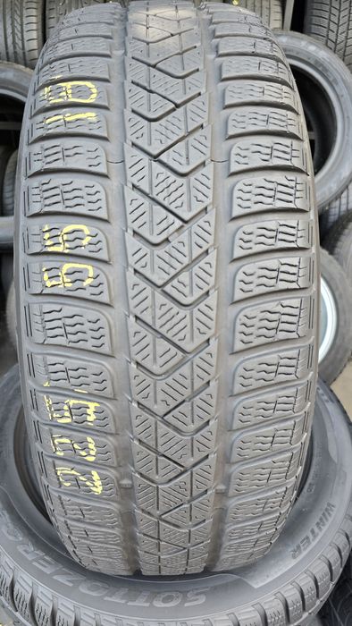 4 anvelope iarnă Pirelli 225/55/18 dot 2023