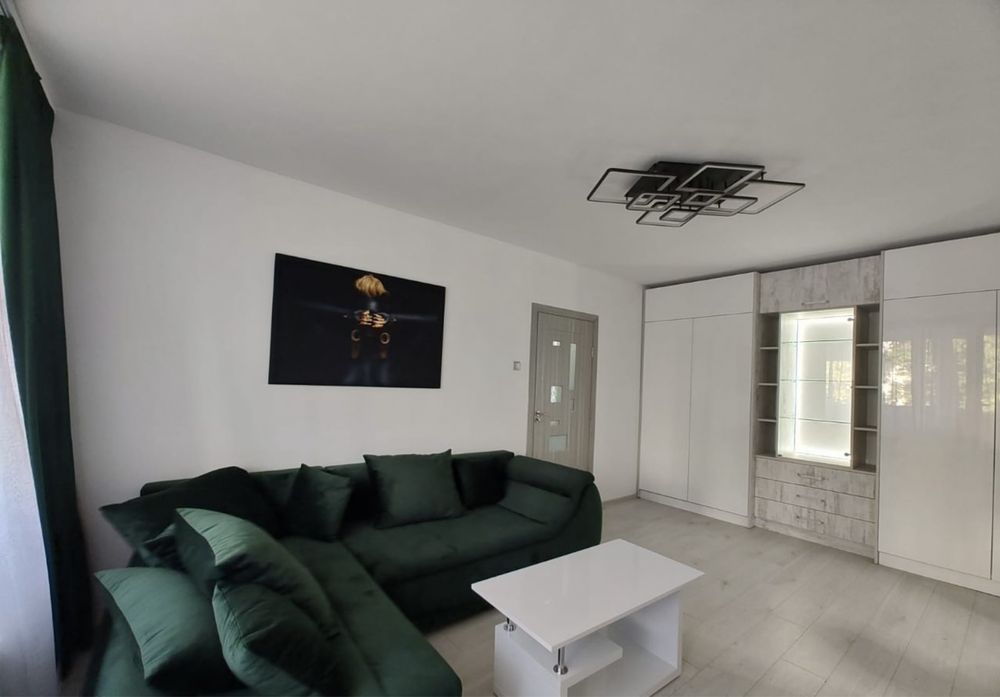 Apartament 3 camere si 2 bai