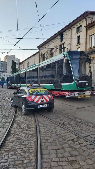 Insotire agabaritica / Pilot gabarit depasit / Escorta agabaritica