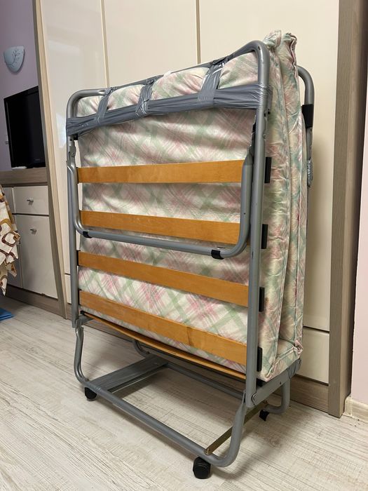 Сгъваемо походно легло