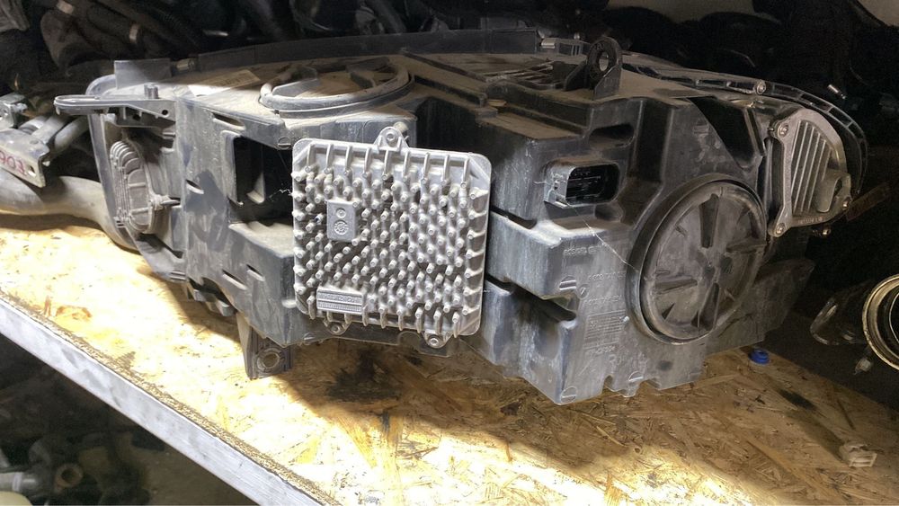 Vand Far full led adaptive bmw x5 f15 x6 F16