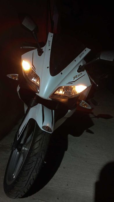 Vând urgent Yamaha yzf R 125