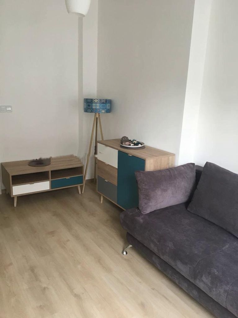 Дава се под наем Четиристаен апартамент в София, Център - 130 кв.м за 1380 € - Снимка #1
