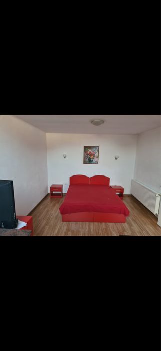 Garsoniera de închiriat