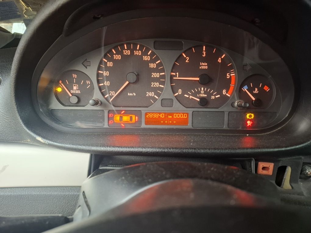 НА ЧАСТИ BMW E46 330D 204 6 степенна ръчка