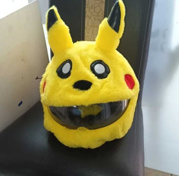 Забавен калъф за каска