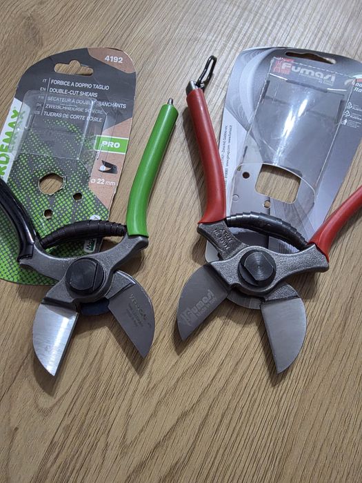 Foarfeca profesionala pentru gradina cu tais dublu