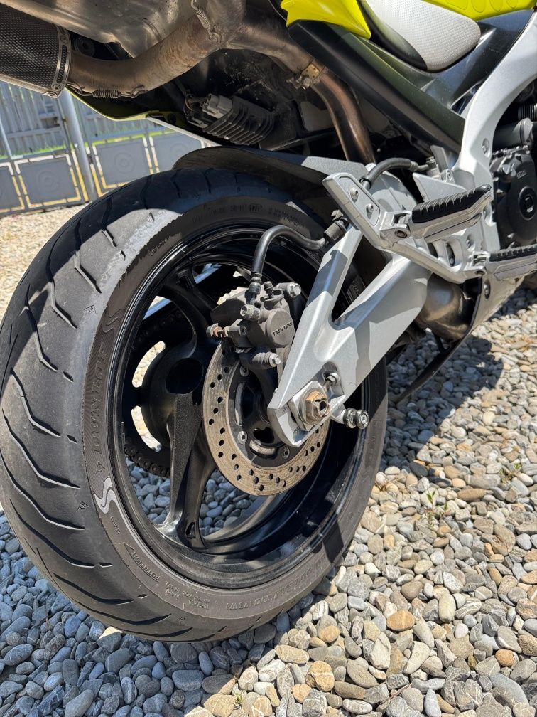 Suzuki GSR 600 din 2007