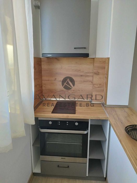 Продава се Двустаен апартамент в Пловдив, Изгрев - 80 кв.м за 1050 €/кв.м - Снимка #6