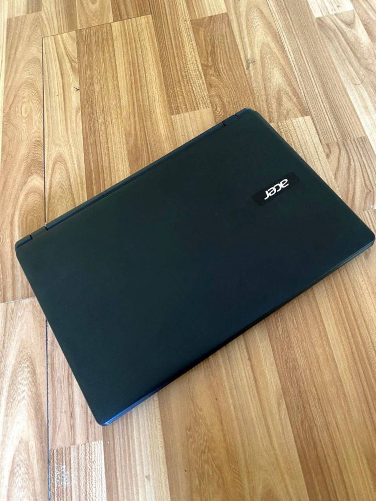 Acer noutbuk 3060 holati yaxshi narxi arzon