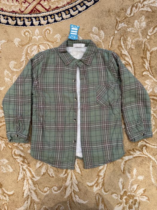 Новая,теплая рубашка для мальчика