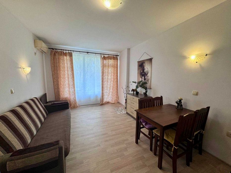 Продава се Двустаен апартамент в к.к. Слънчев бряг - 60 кв.м за 662 €/кв.м - Снимка #2