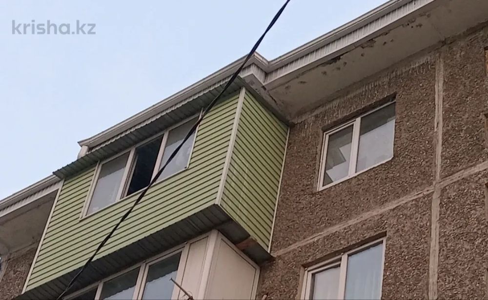 Продаётся 2комнатная квартира 5этаж проспект Қабанбай батыр Юбелейный