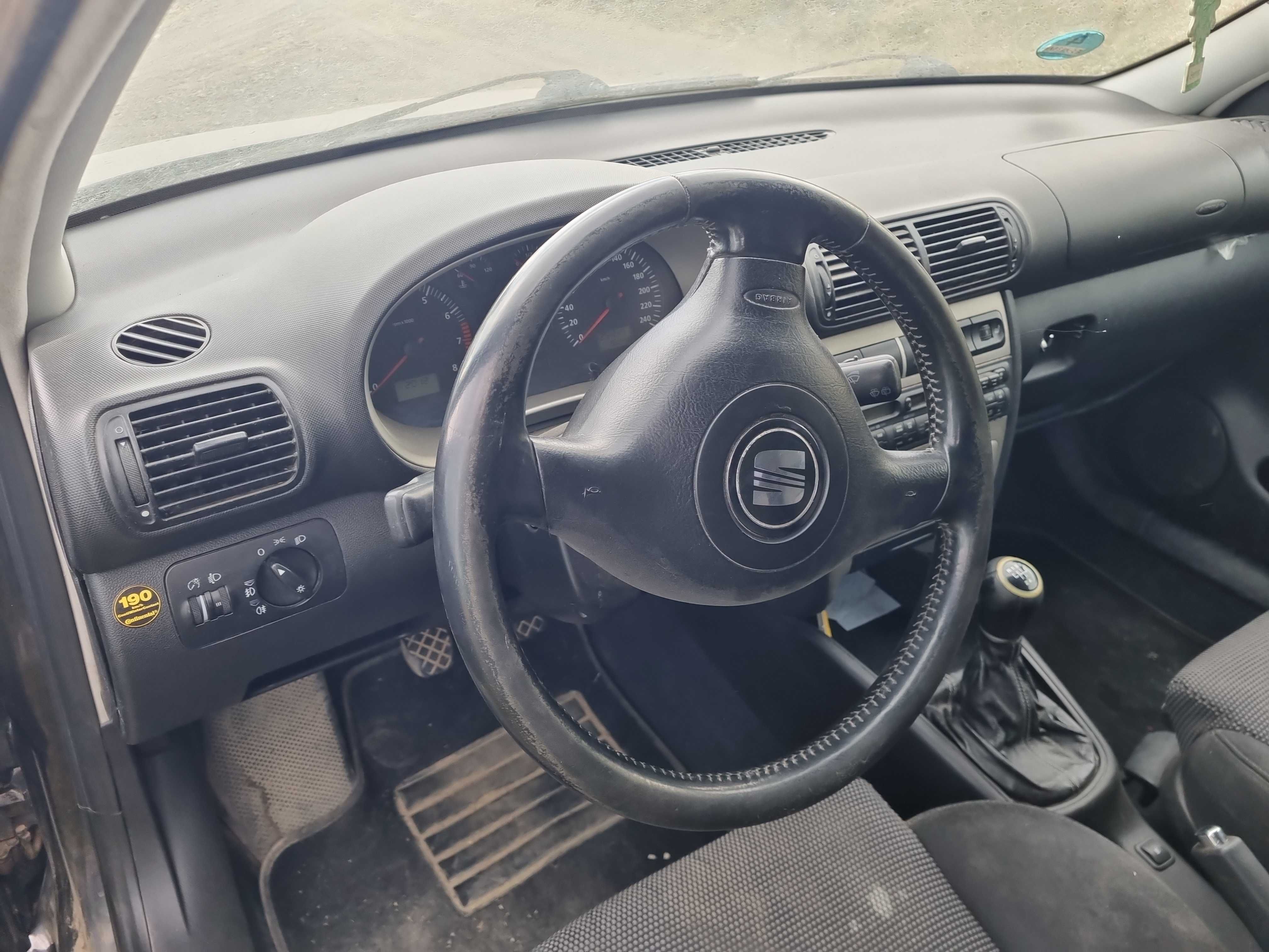Vând SEAT Leon 1.6