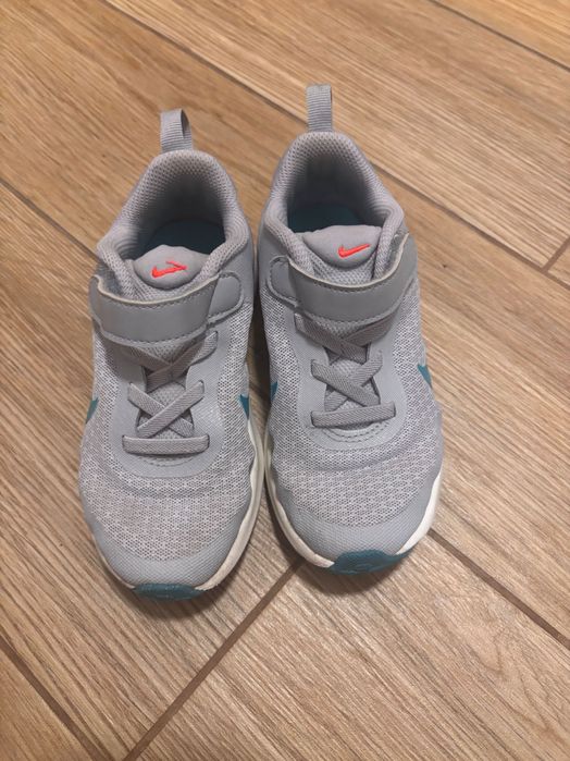 Маратонки New balance номер 29