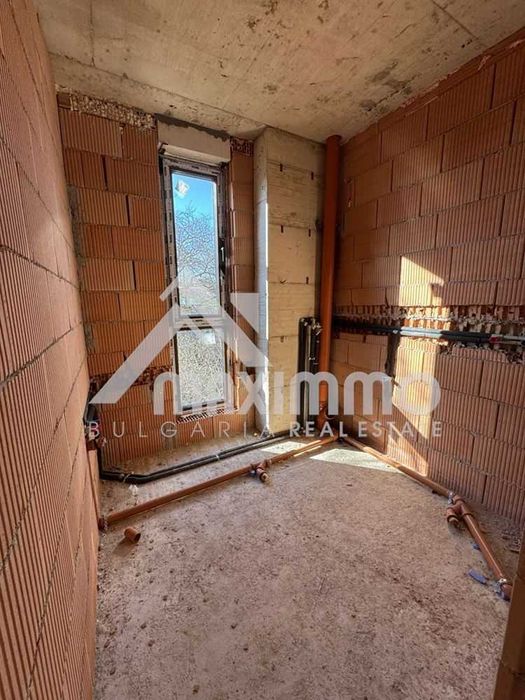 Продава се Къща в Варна, Владислав Варненчик - 144 кв.м за 1785 €/кв.м - Снимка #10