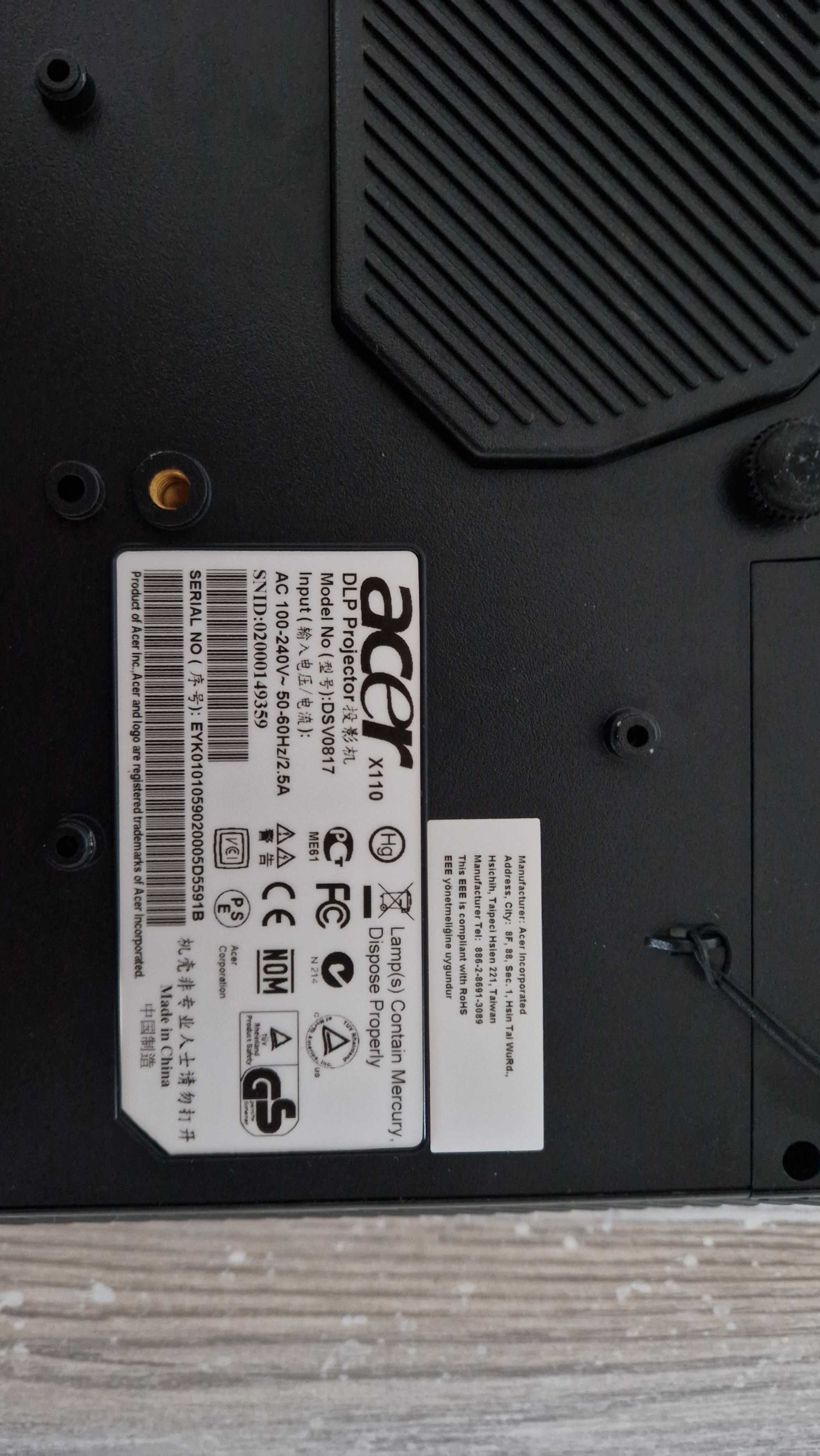 Прожектор Acer DSV0817 – отлично състояние, минимално използван