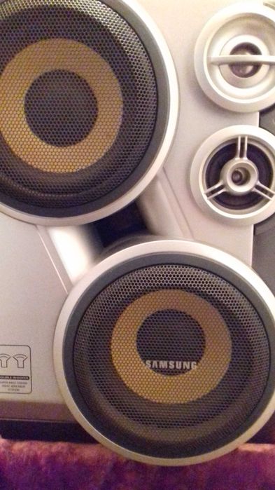 Тонколони "Samsung"