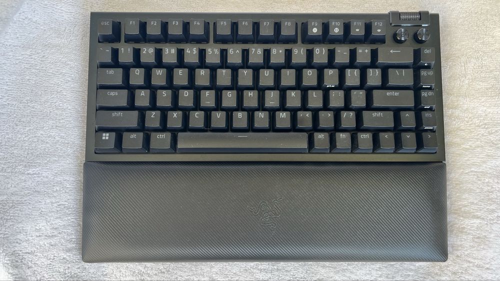 Клавиатура Razer - BlackWidow V4 75, RGB, черна