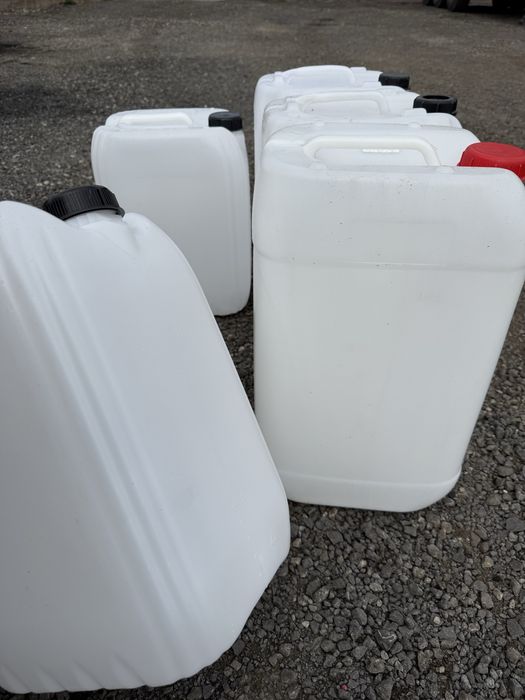 Bidoane plastic 20-25 L