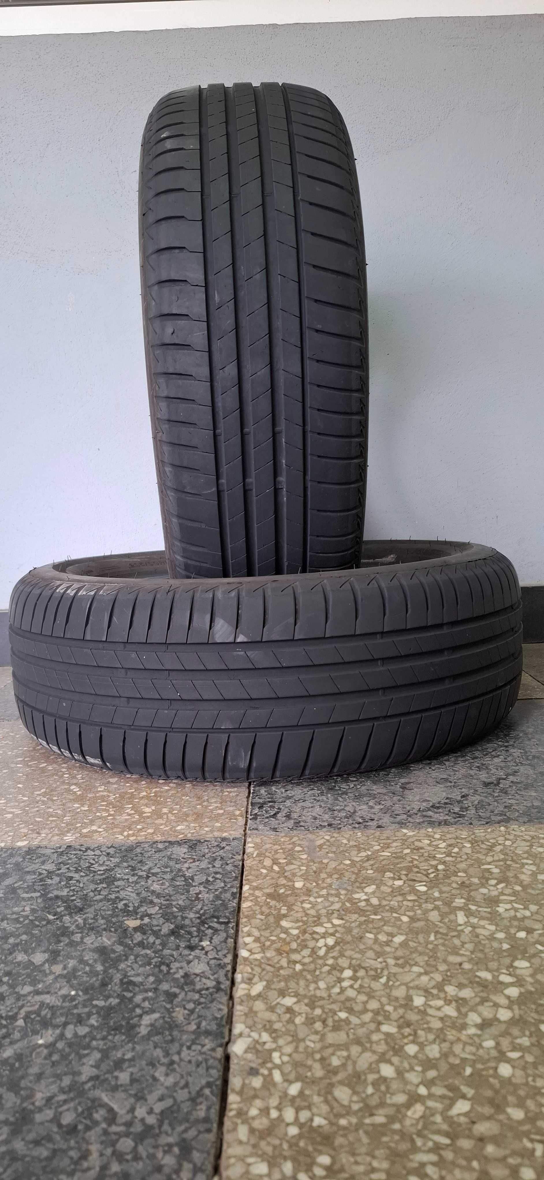 2бр. 205/60/16 Bridgestone 6mm грайфер ,дот 23г. Безплатен монтаж